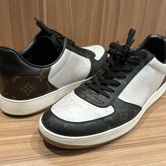 Men’s Louis Vuitton Sneakers Fits US Size 11.5 - Picture 2 of 7